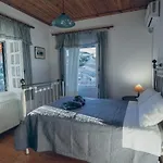 Nyaraló Amalias House *