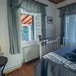 Nyaraló Amalias House *