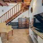 Nyaraló Amalias House Janádesz